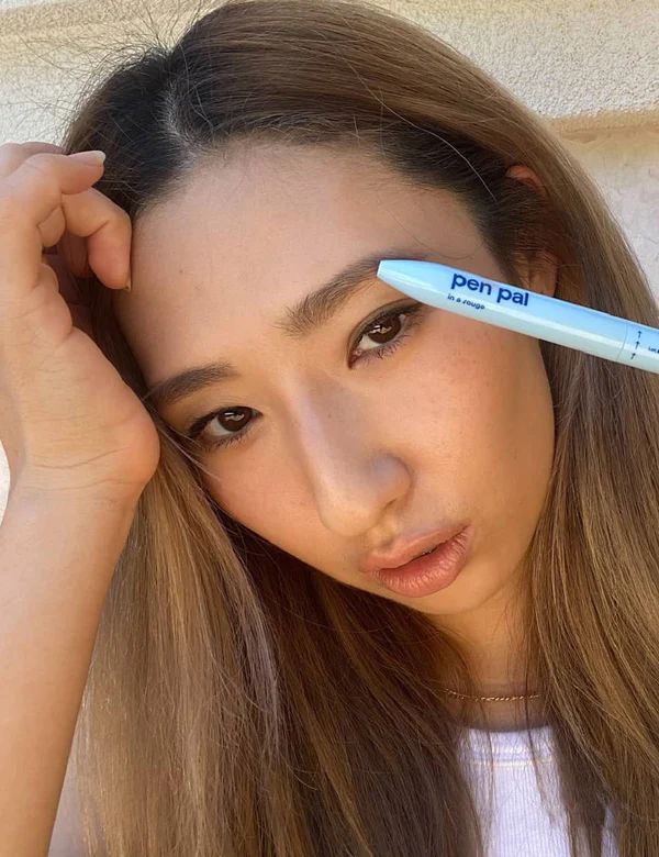 Stylo de maquillage 4 en 1 Balmya®